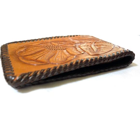 VTG Western Wallet Genuine Leather Hand Tooled Rose Floral Cowboy Rodeo Bifold - Picture 5 of 9